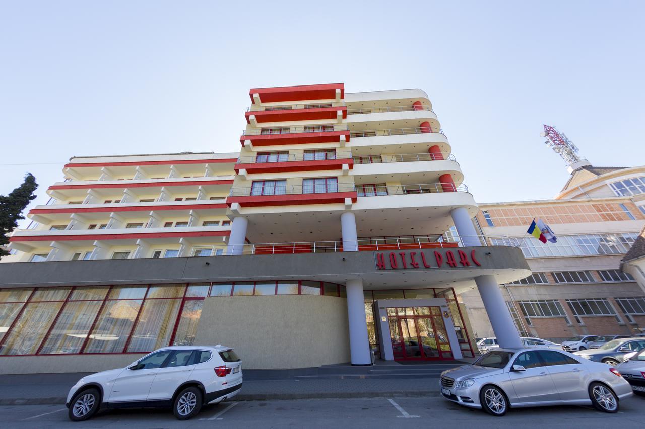 Hotel Parc Alba Iulia Extérieur photo