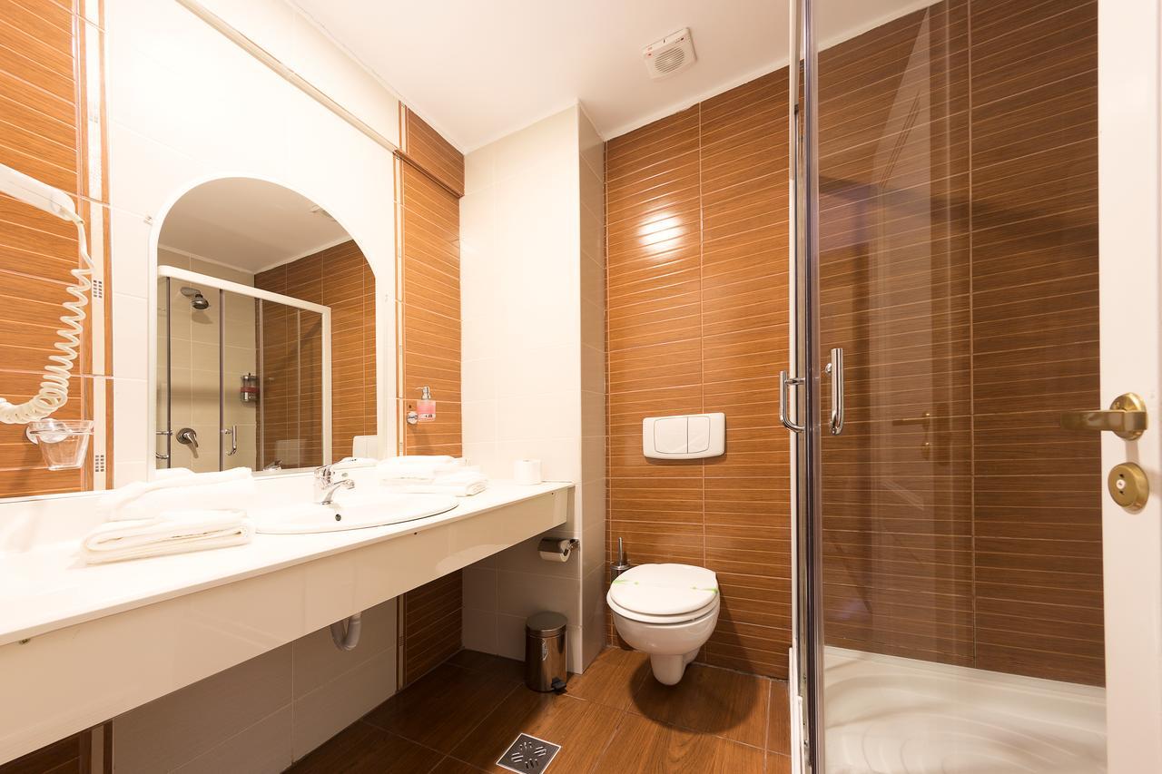 Hotel Parc Alba Iulia Extérieur photo